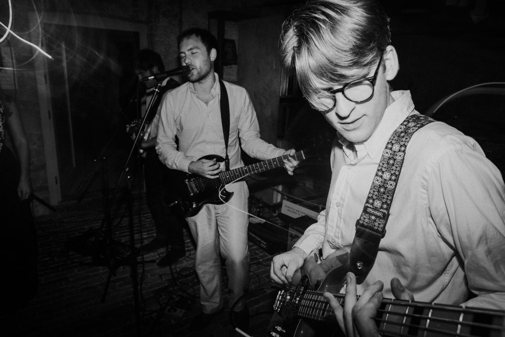 brighton london destination wedding photographer alternative documentary elopement destination city